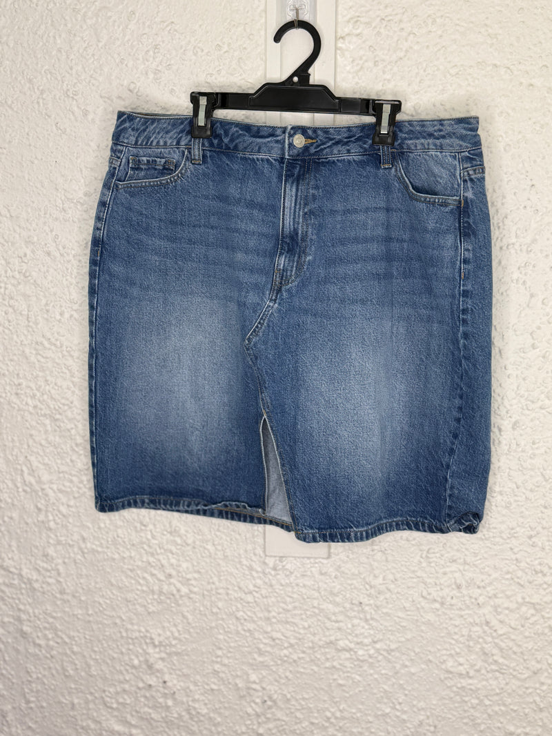 Firetrap Blue Denim Skirt Sz 20😀6/11