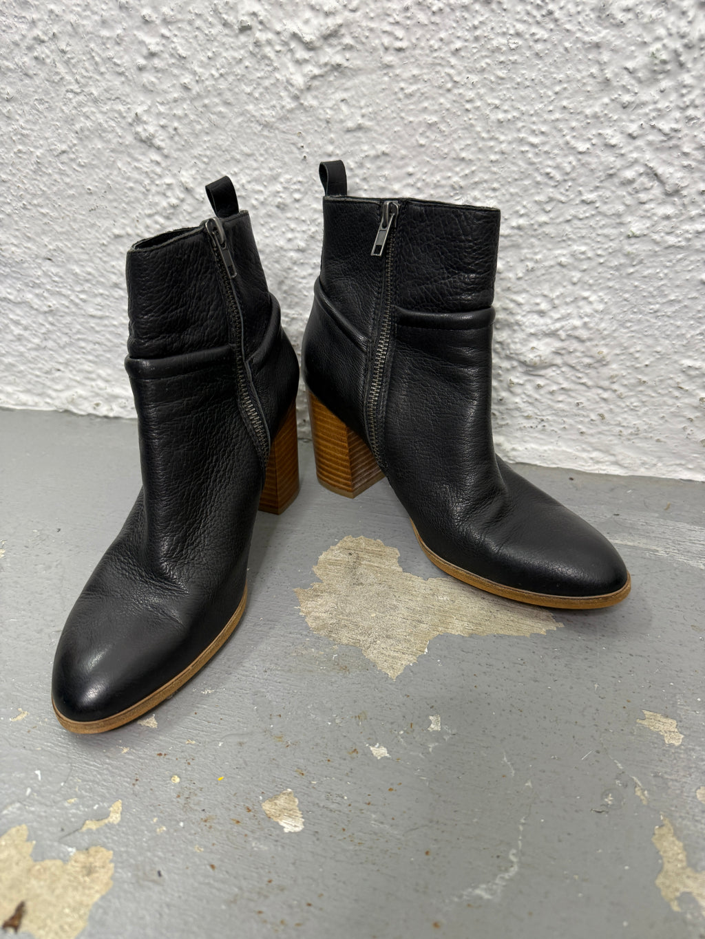 Top End Althea Black Leather Ankle Boots Sz 36😀8/9