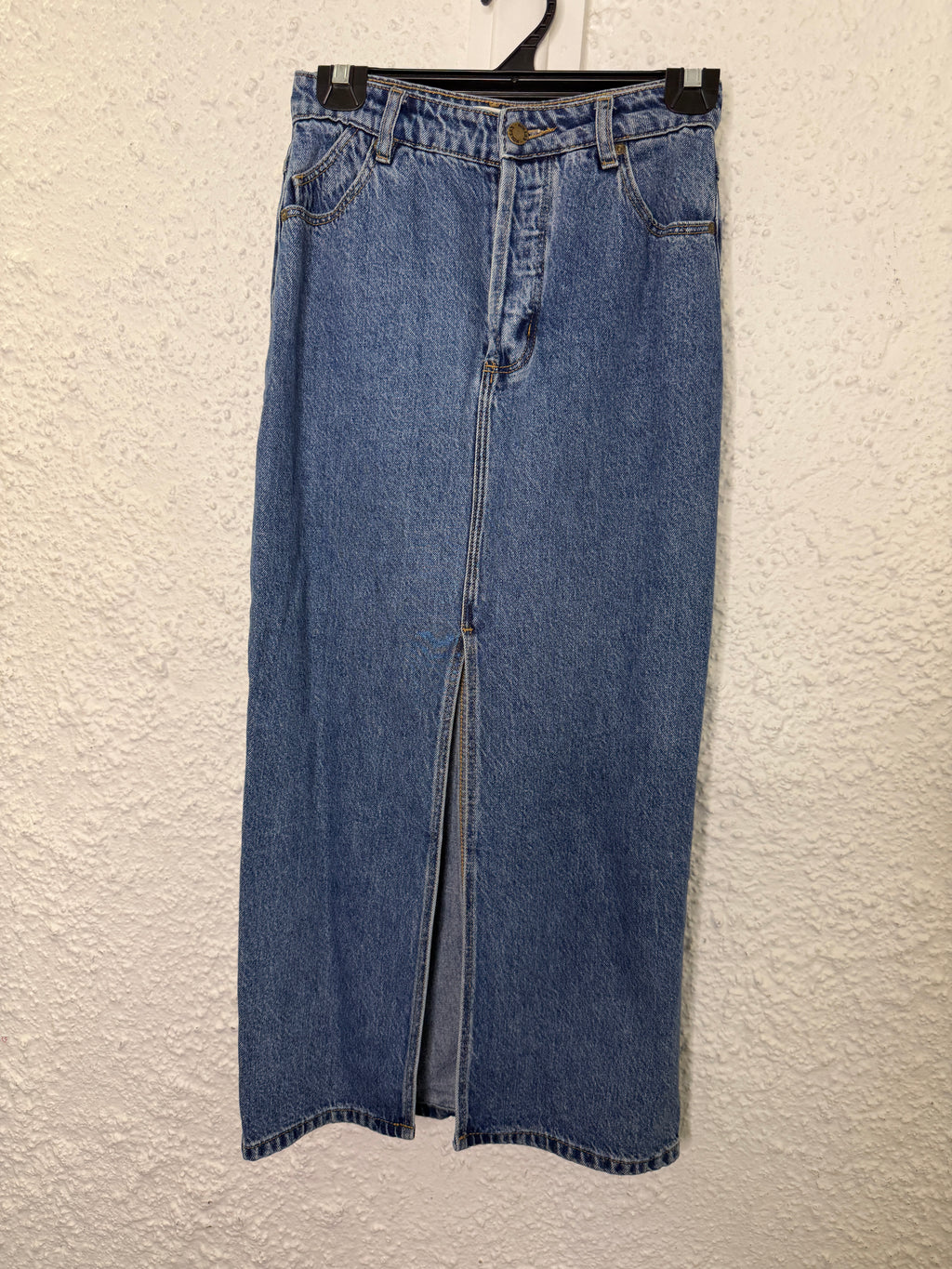 Rolla’s Med Blue Denim Skirt Sz 25”😀25/8