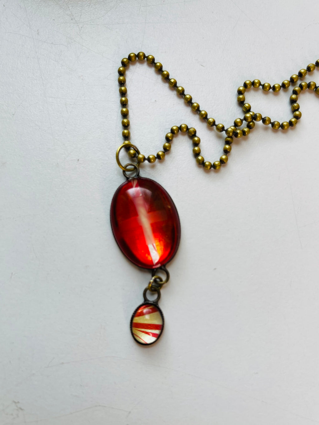 💛Lisa Hoskin Red Glass Drop Necklace