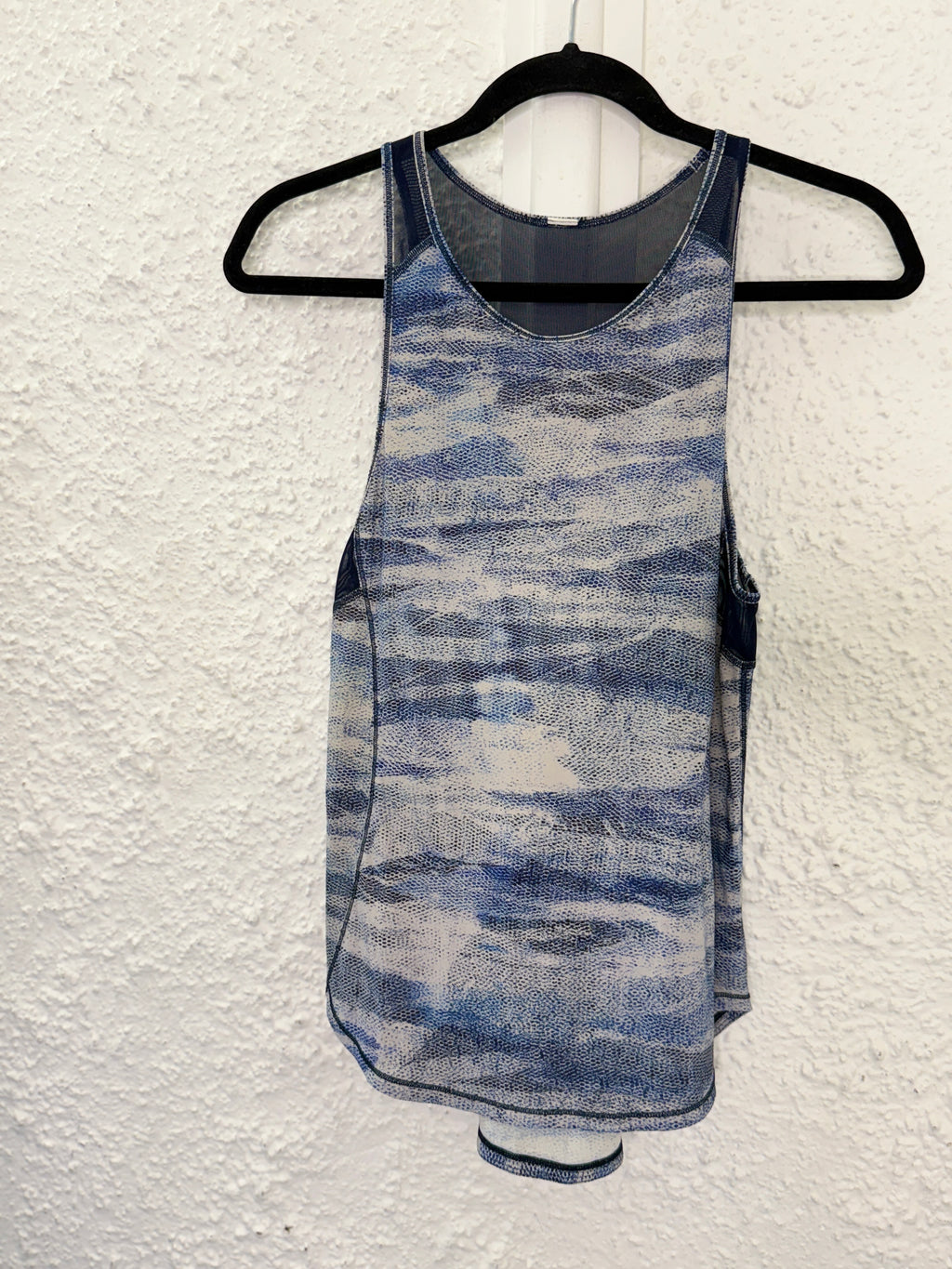 Lululemon Navy/Off-White Abstract Print Singlet No Sz (best fit Sz 6-8)😀13/10