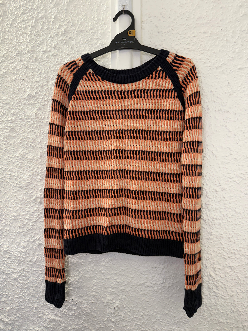 Lululemon Blue/Apricot/White Knit Top No Sz (best fit Sz 8)😀21/7