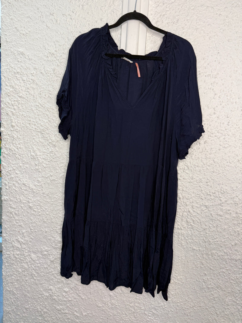 Whistle Navy Viscose Midi Dress Sz 18😀15/9
