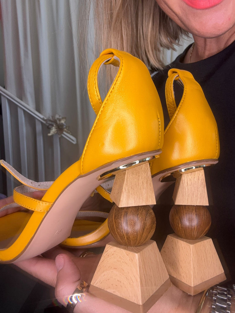 Skin Footwear Heels Sz37