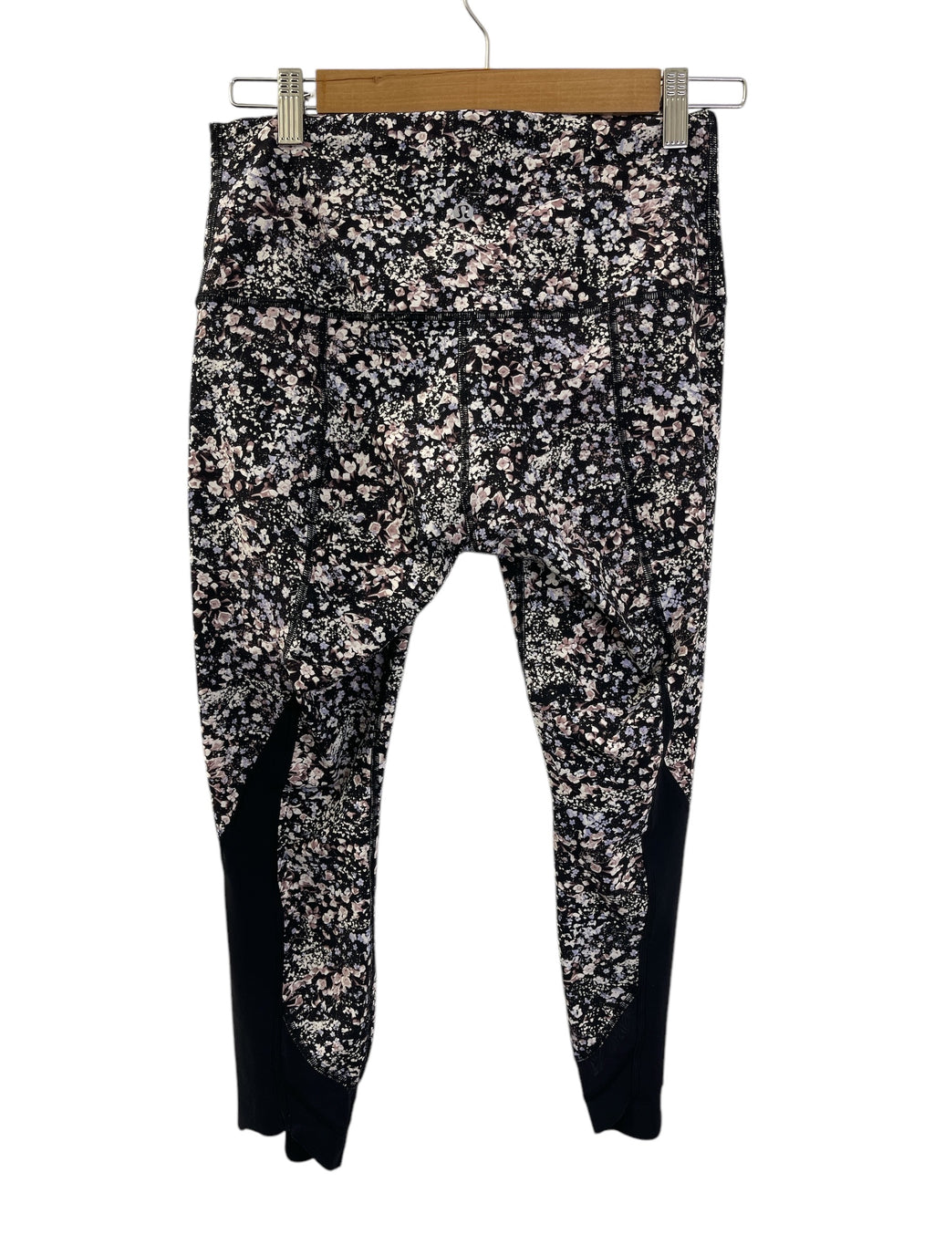 Lululemon Black Tiny Floral Print 3/4 Leggings US Sz 8 (NZ Sz 12)💛