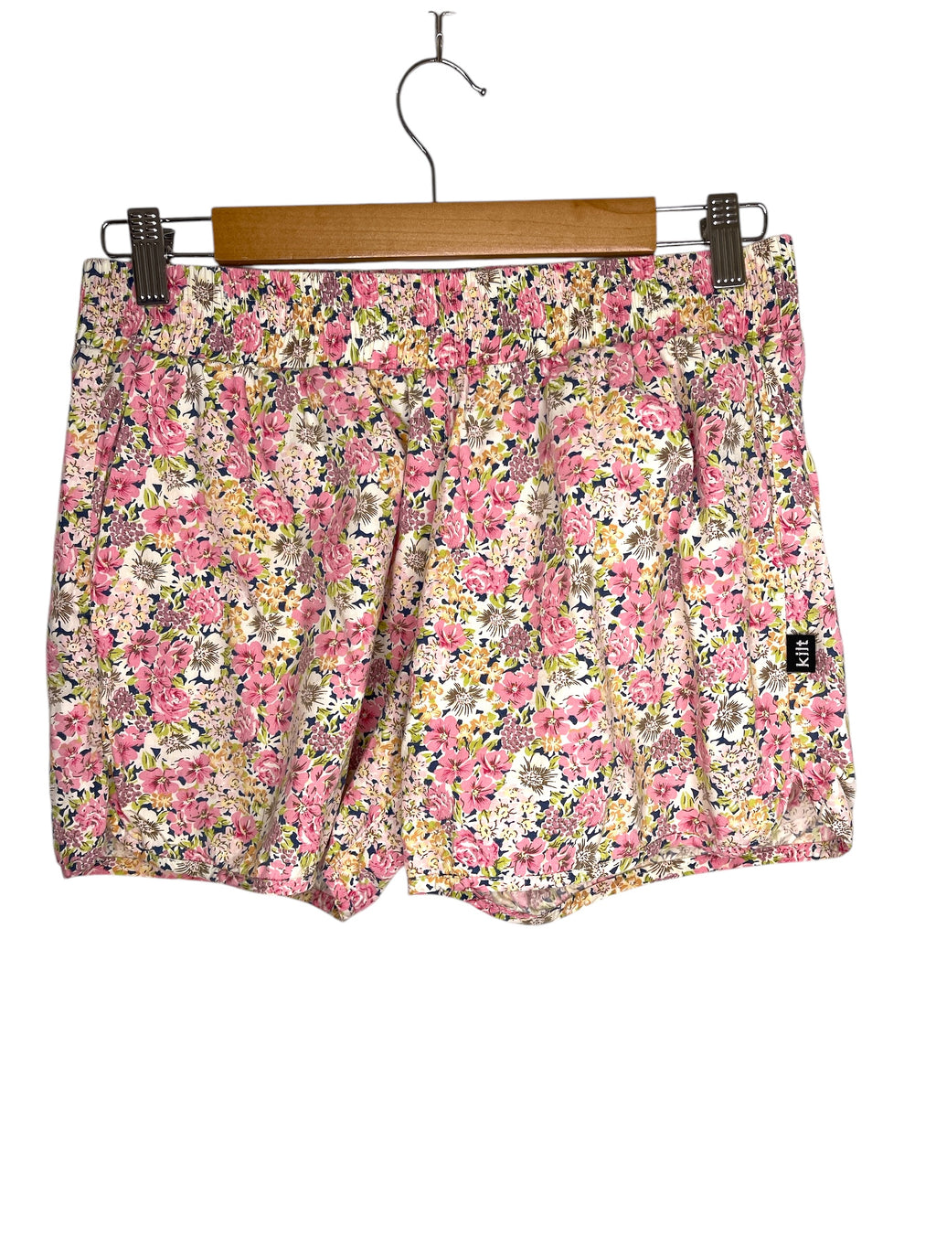 Kilt Pink Floral Shorts Sz 12 💛