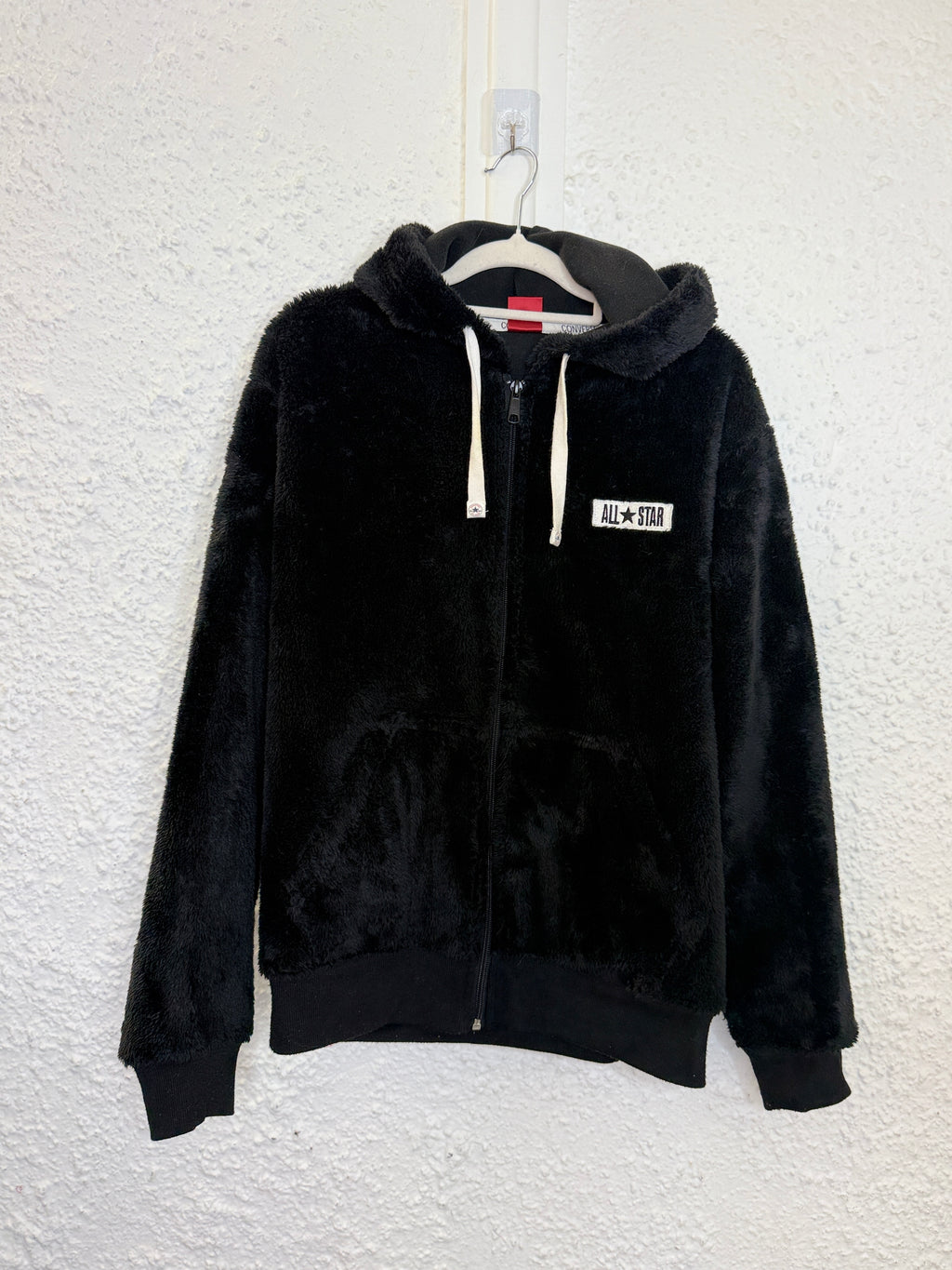 Converse Black Faux Fur Hoodie Sz L (best roomy fit Sz 10-12) 😀29/9