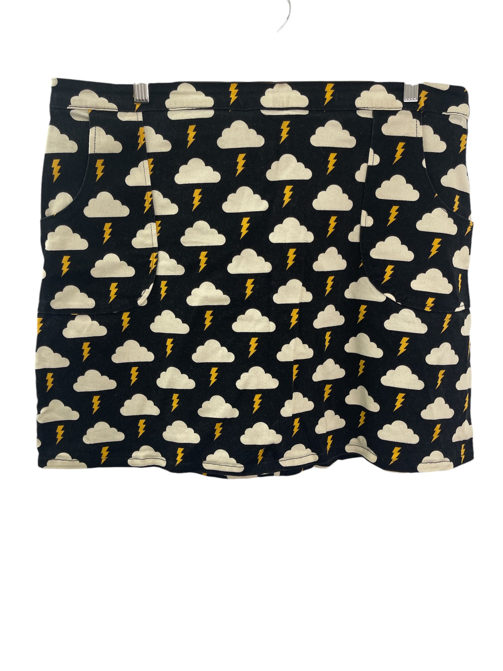 Dangerfield Black Cloud Print Skirt Sz 18 💛💛