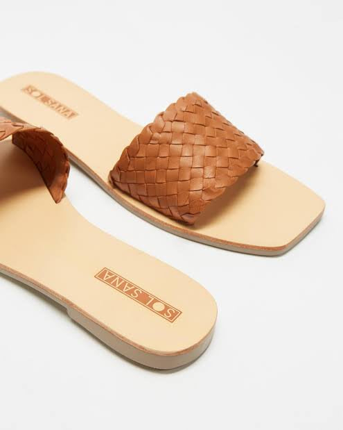 Solsana Nude Marigold Slides Sz 41 NEW! ⭐️ 🩷