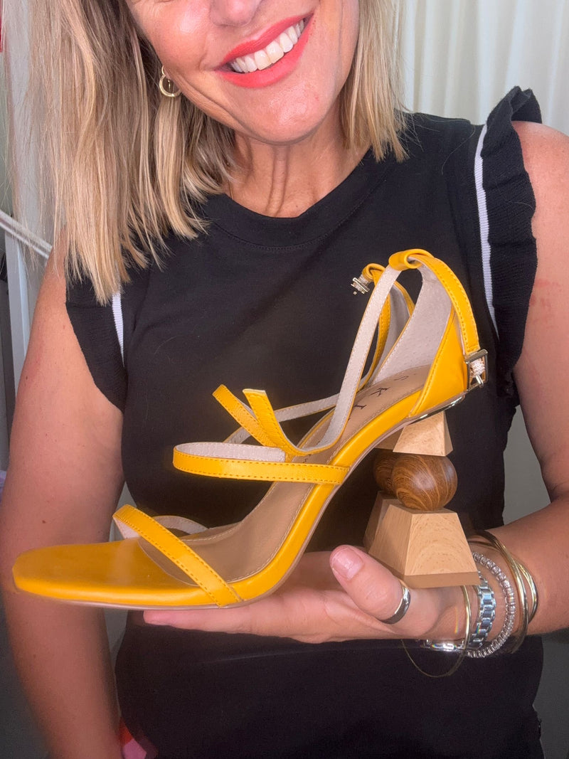 Skin Footwear Heels Sz37