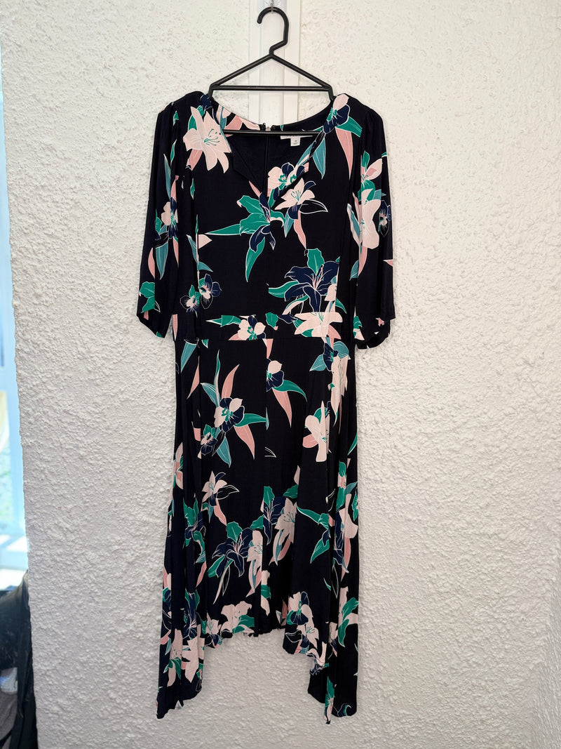 Trenery black floral viscose dress Sz 12😀8/12