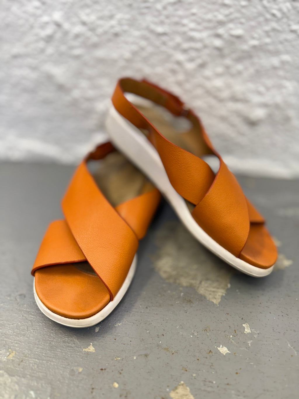 Ziera Burnt Orange Leather Sandals Sz 37 😀22/9