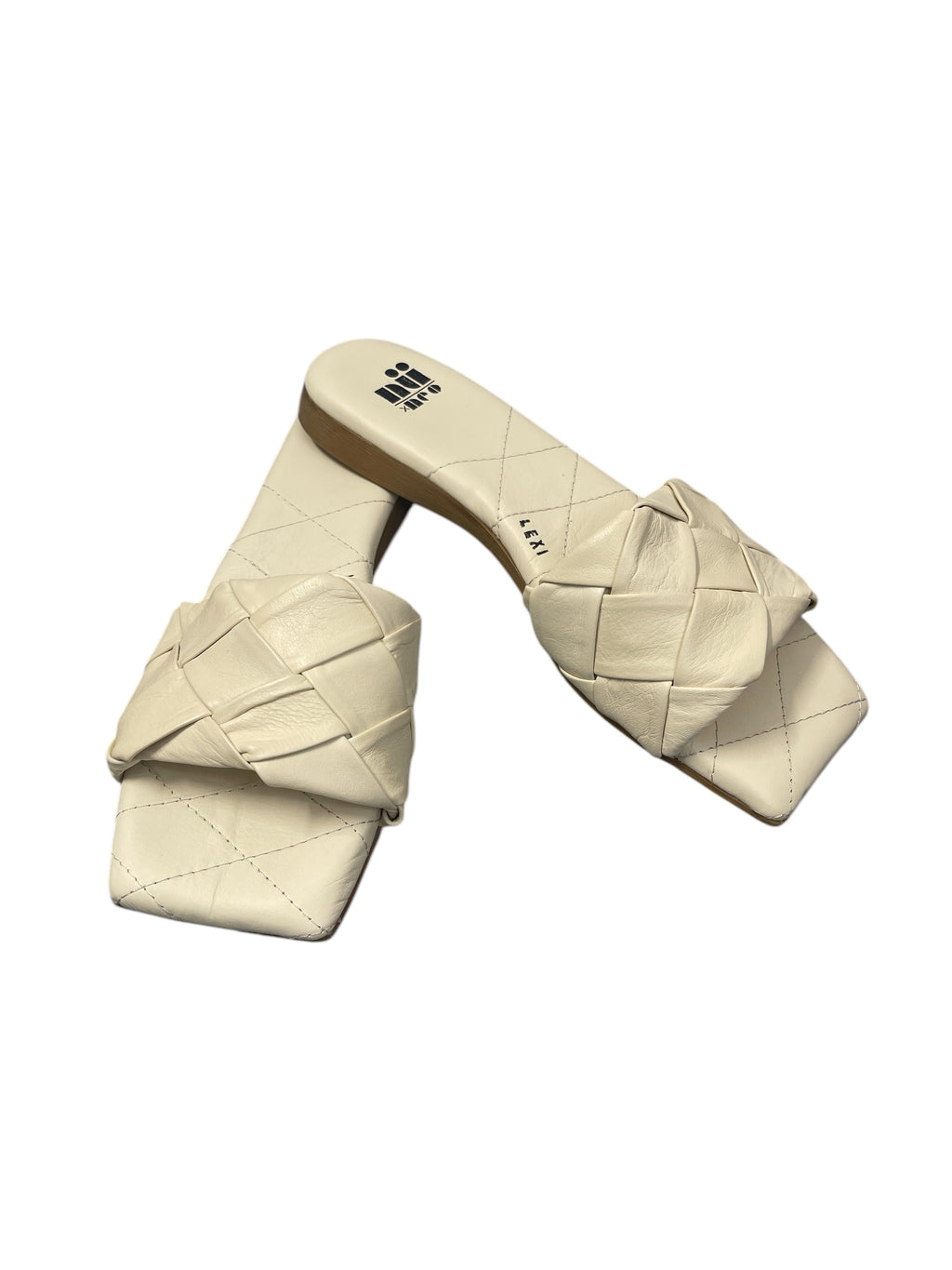 Nü X Neo Lexi Beige Leather Slides Sz 37 NEW! ⭐️ 🩷