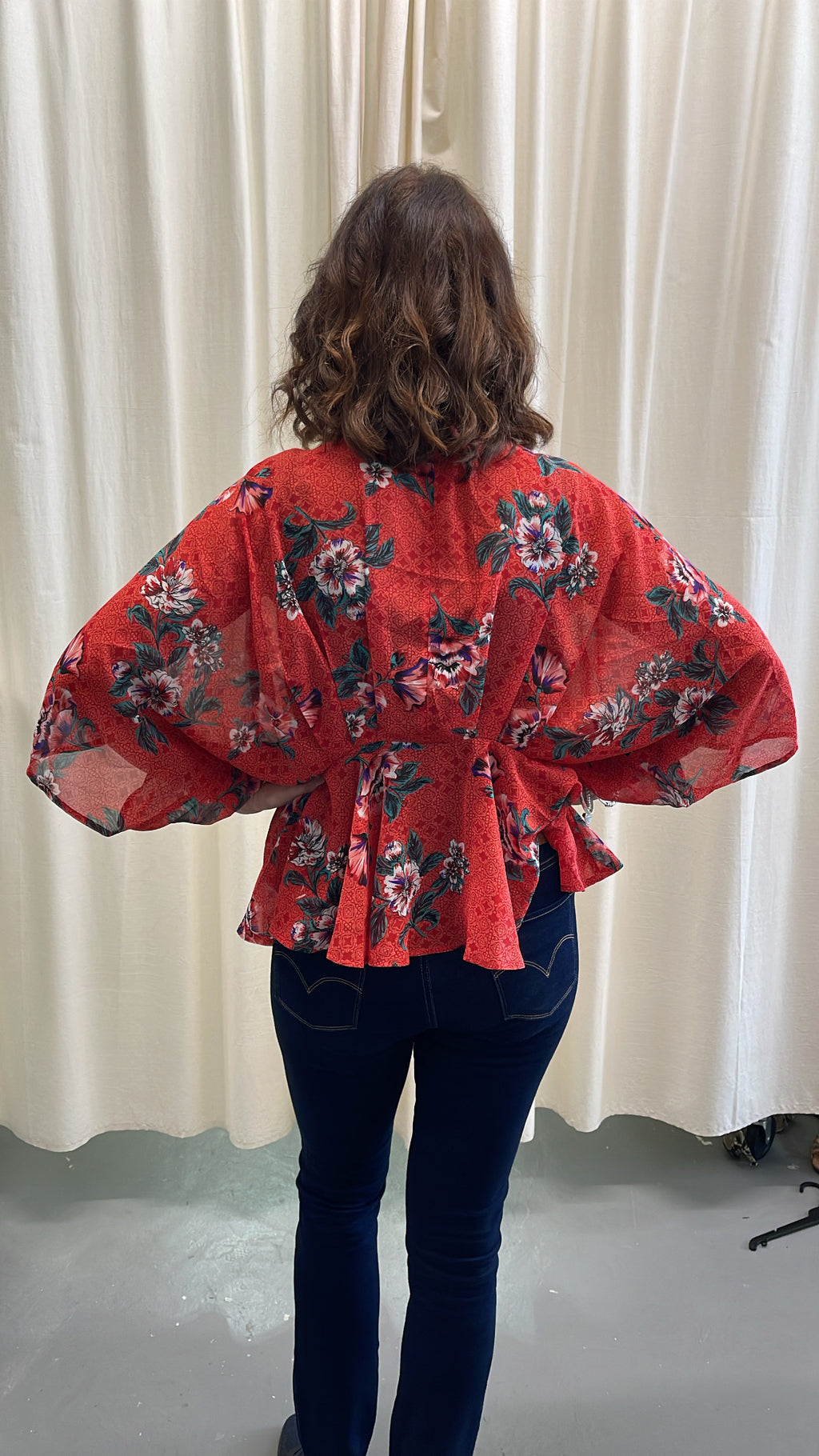 Band of Gypsies Red Floral Top Sz 10