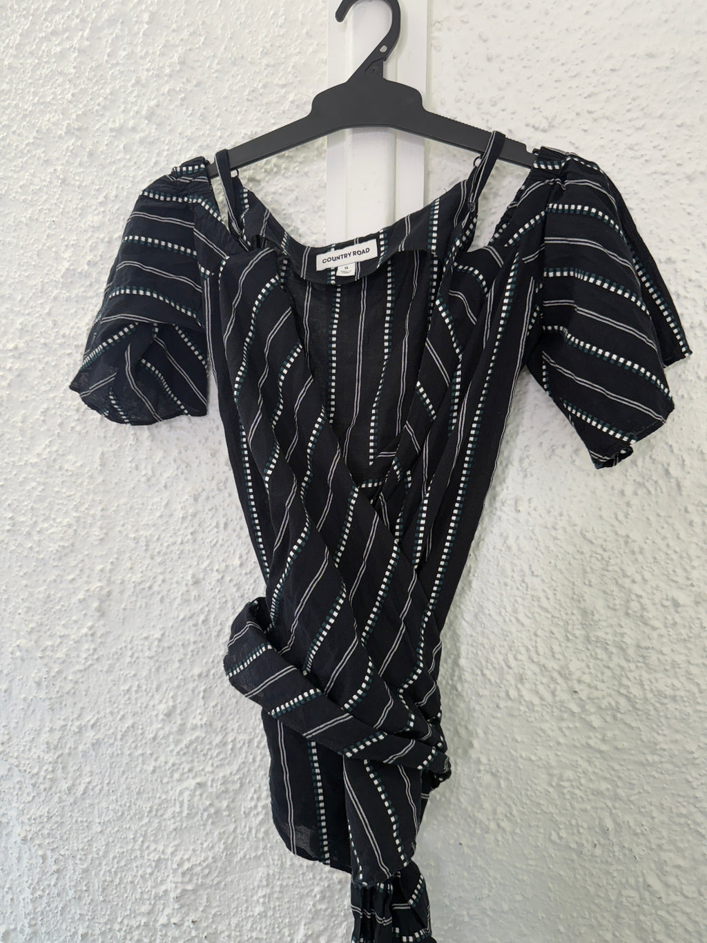 Country Road Black Cotton Striped Cold-Shoulder Wrap Top Sz 14😀18/8