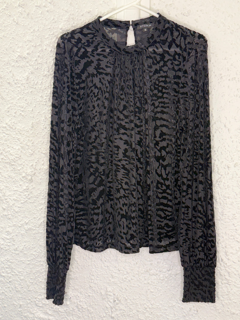 Storm Black Textured Print Top Sz L NEW! 😀25/9