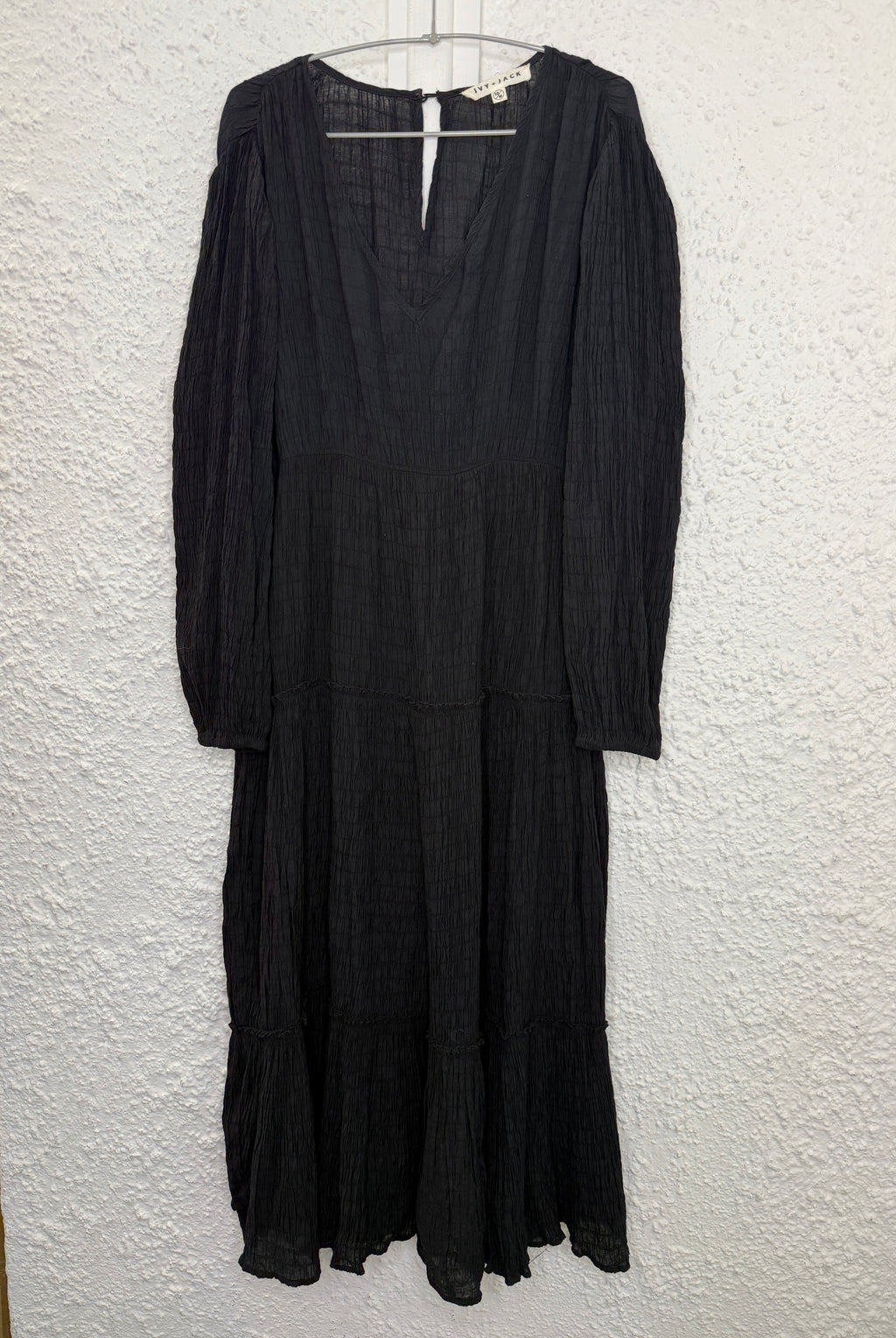 Ivy + Jack Black Rayon Blend Tiered Maxi Dress Sz 10😀21/8