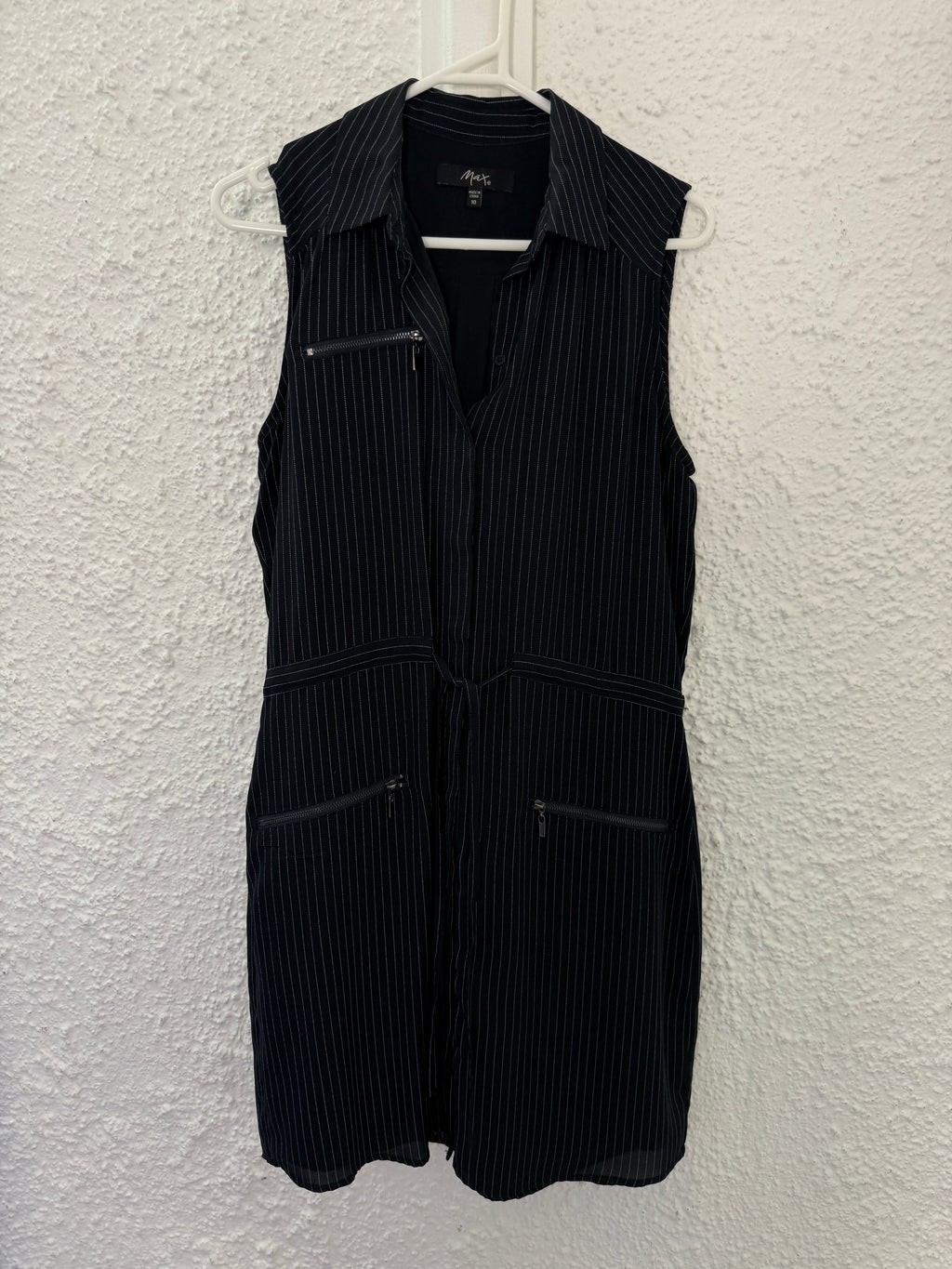 Max Black/white pinstripe dress Sz 10😀1/12