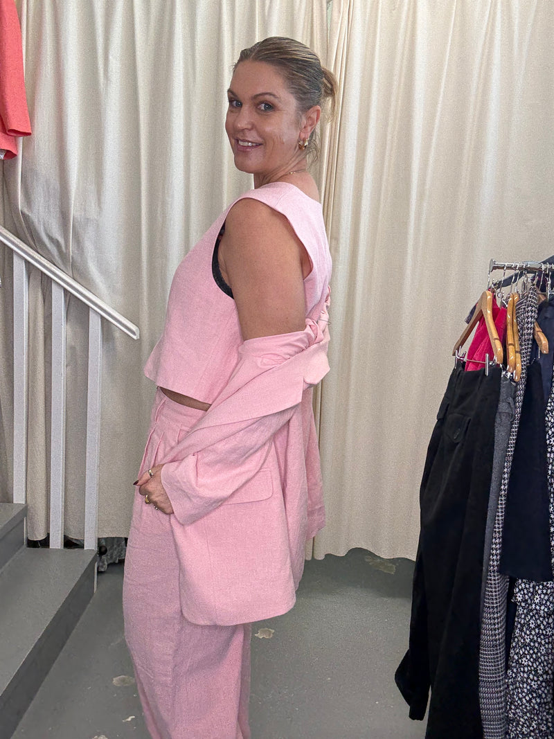 Sportsgirl 3 piece Suit sz16/18
