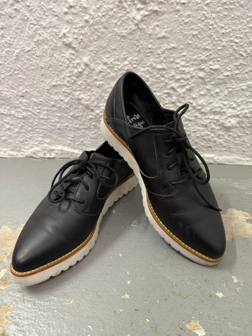 Minx Black Leather Brogues No Sz (best fit Sz 36.5)😀11/8
