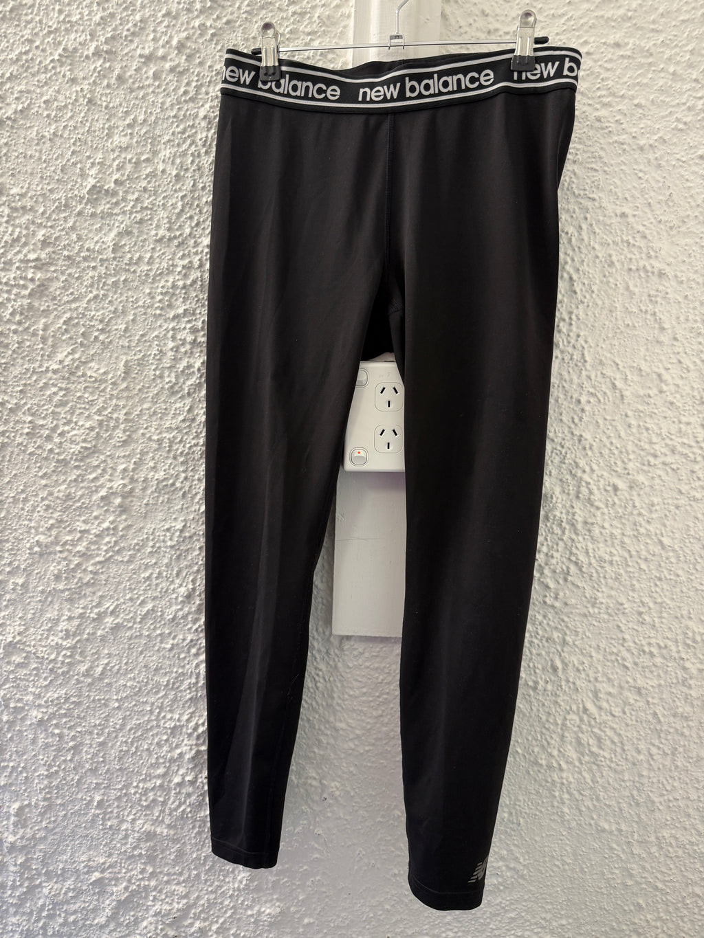 New Balance Black Leggings Sz L😀14/7