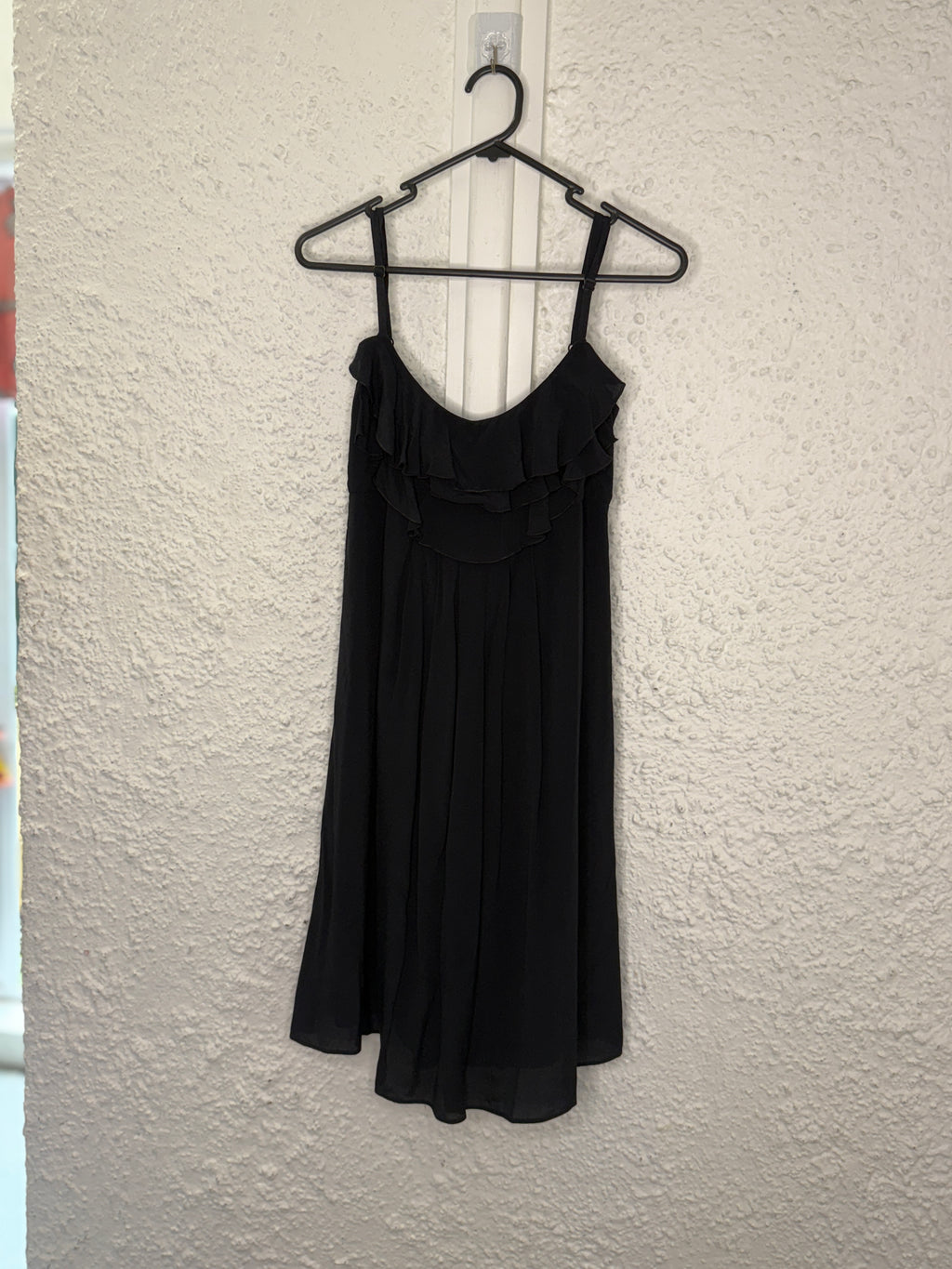 Cue Black Ruffles Dress Sz 6😀10/11