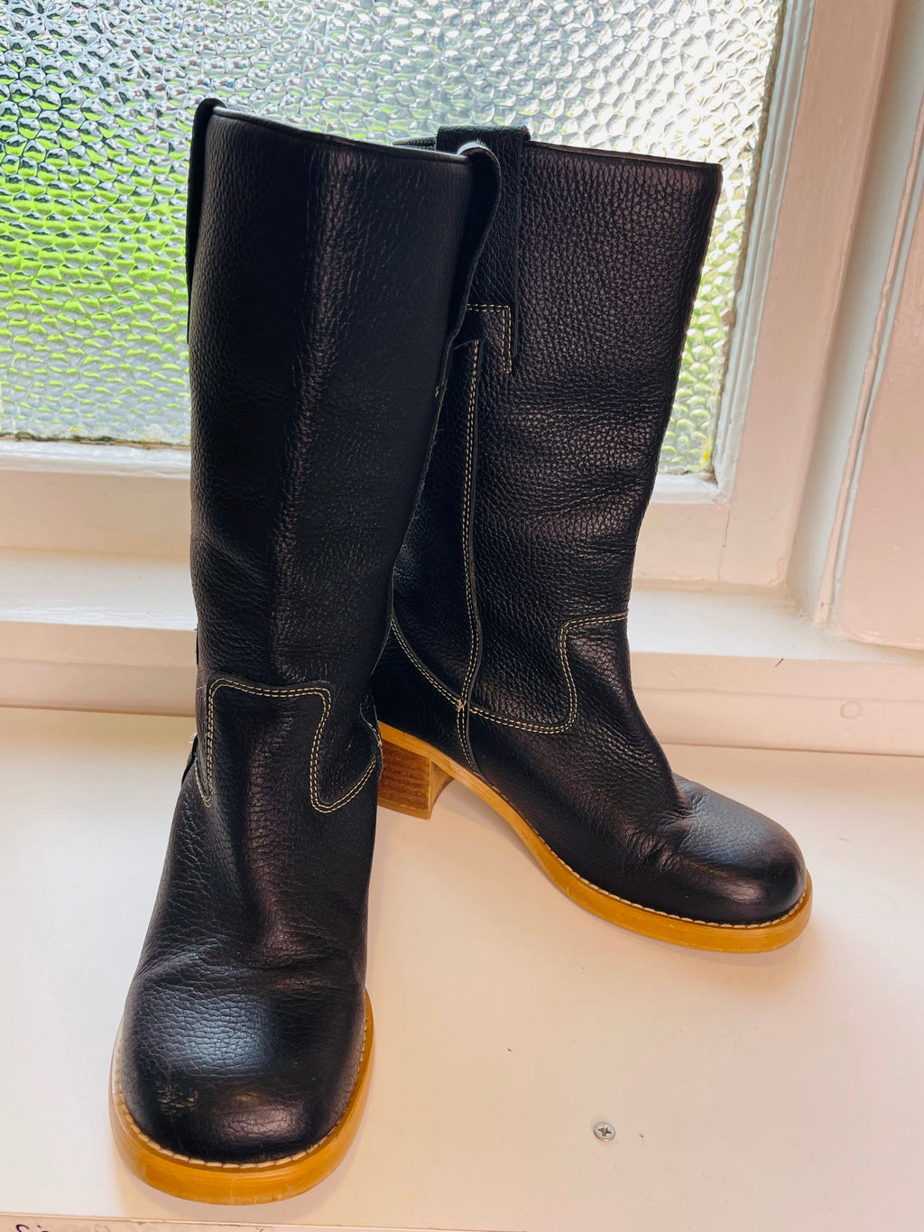 💛No Label Black Spanish Leather Boots  Sz37