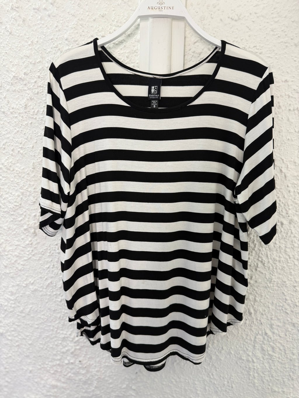 The Carpenter’s Daughter black and white striped viscose blend top Sz S (best fit Sz 14-16)😀1/12