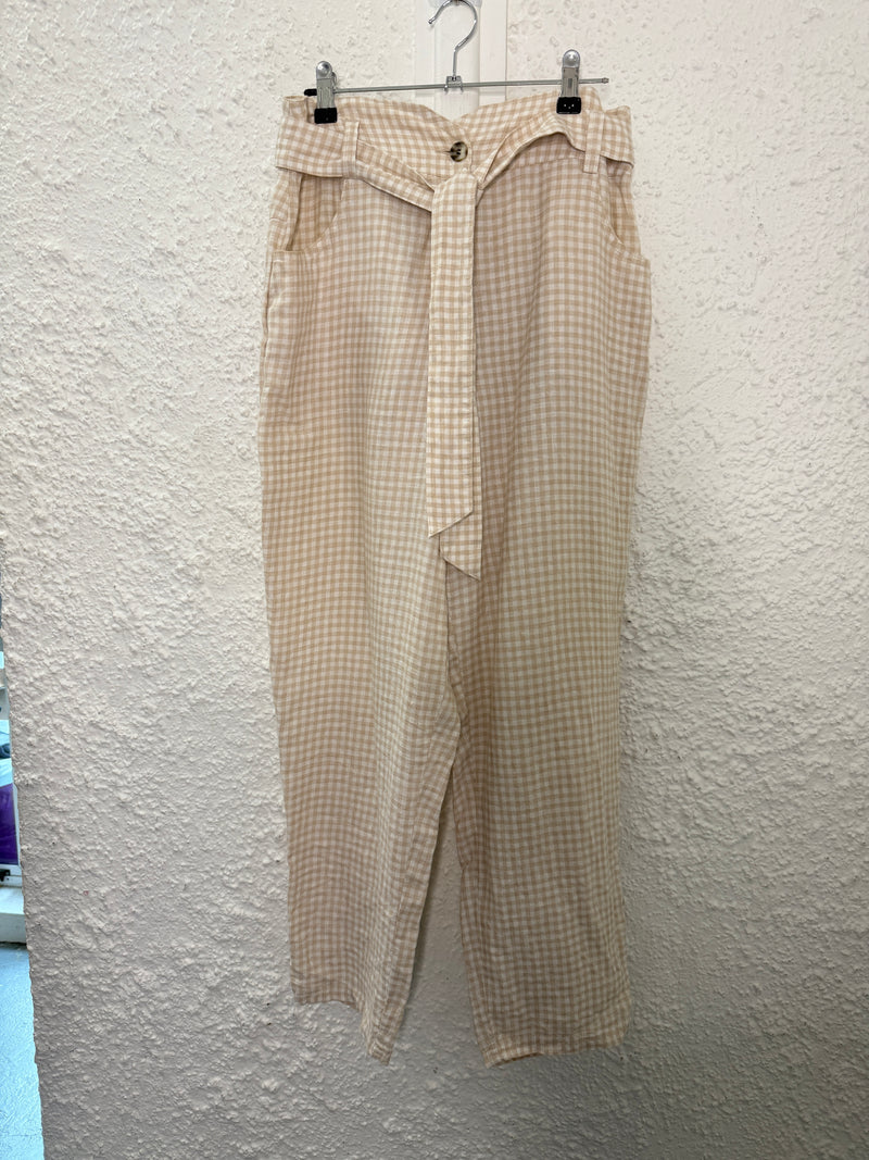 Max Beige/White Linen Pants Sz 12😀11/9