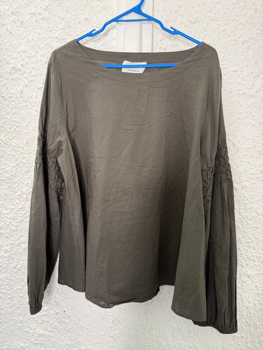 Mineral Olive Cotton Top Sz 16😀8/9