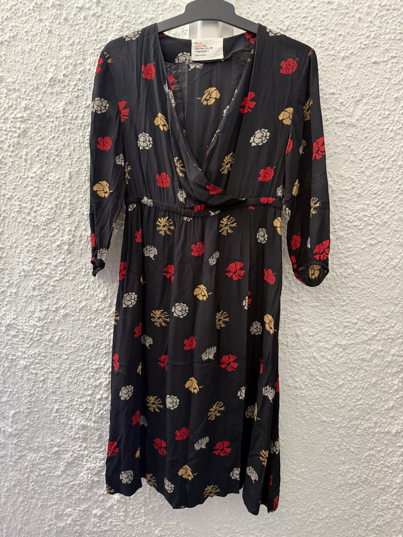 Leon & Harper Black Floral Dress No Sz (best fit Sz 8) 😀😀 13/3